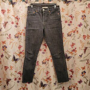 Levis Wedgie Skinny in Washed out Black